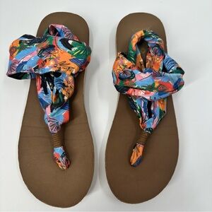 Sanuk‎ Sandals Sling ST X Pacific Pride Size 10 Multi Color Flip Flops Floral